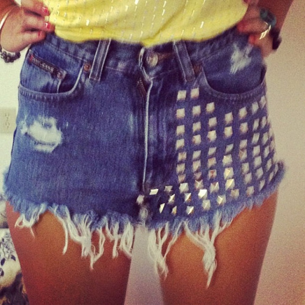 High waisted studded denim destroyed shorts